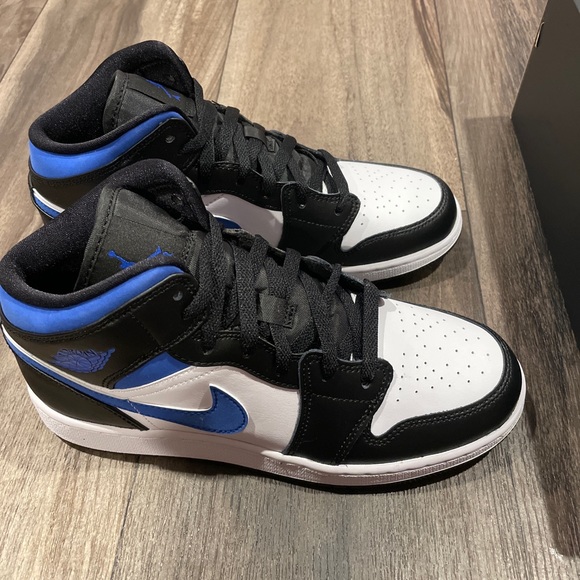 Air Jordan 1 Mid White Racer Blue Black 554725-140 - Picture 8 of 14